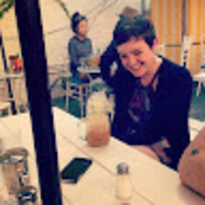 Meet your Posher, Andrea